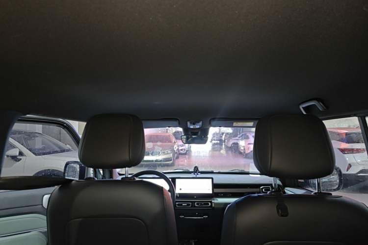 Used Baojun Spark 2023 Flagship Edition Headliner