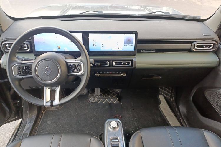 Used Baojun Spark 2023 Intelligent Premium Edition Interior 2