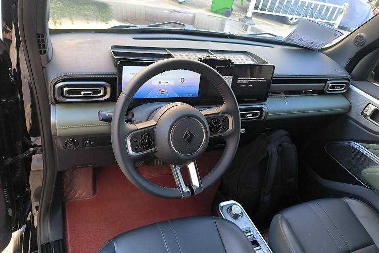Used Baojun Spark 2023 Flagship Edition Interior 2