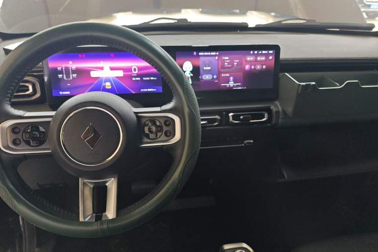 Used Baojun Spark 2023 Flagship Edition Interior 2