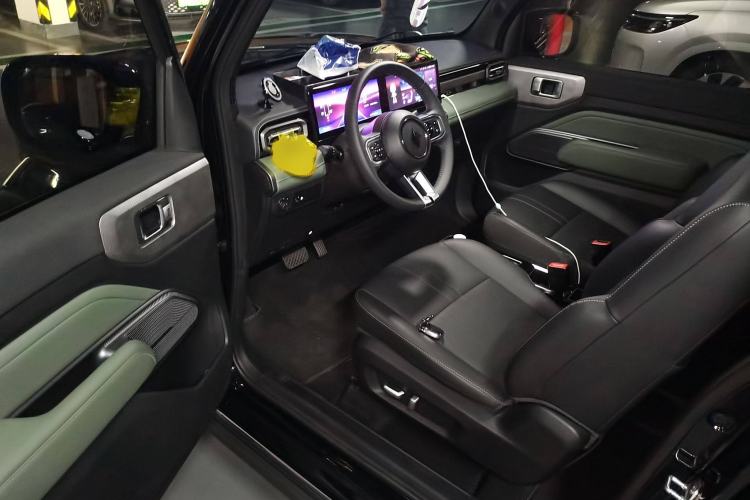 Used Baojun Spark 2023 Flagship Edition Interior 3