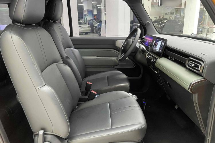 Used Baojun Spark 2023 Flagship Edition Interior 3