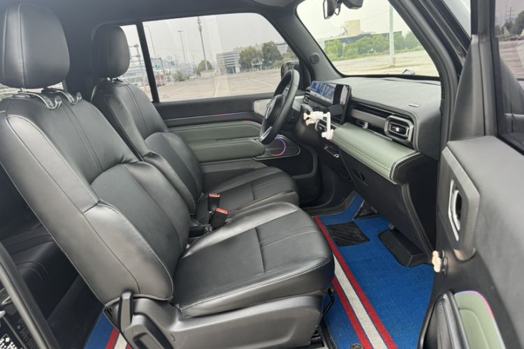 Used Baojun Spark 2023 Flagship Edition Interior 4