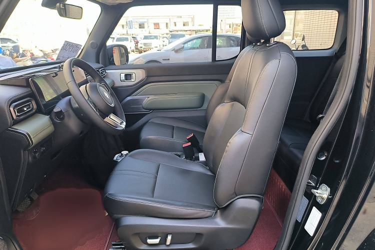 Used Baojun Spark 2023 Flagship Edition Interior 4