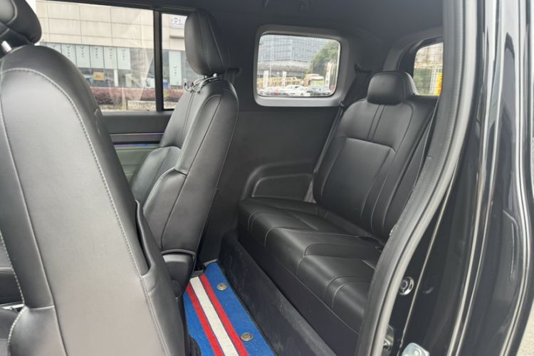 Used Baojun Spark 2023 Flagship Edition Interior 5