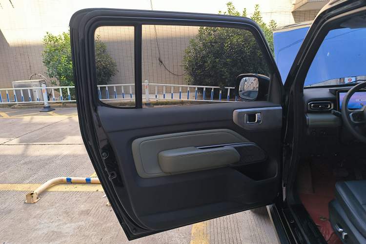 Used Baojun Spark 2023 Flagship Edition Interior 7