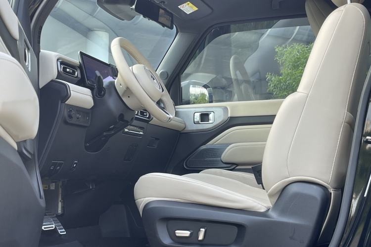 Used Baojun Spark 2023 Intelligent Premium Edition Left Front Seat