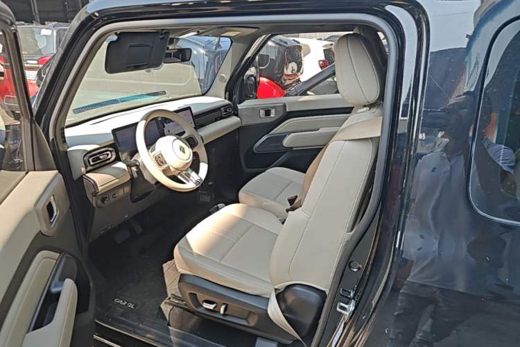 Used Baojun Spark 2023 Flagship Edition Left Front Seat