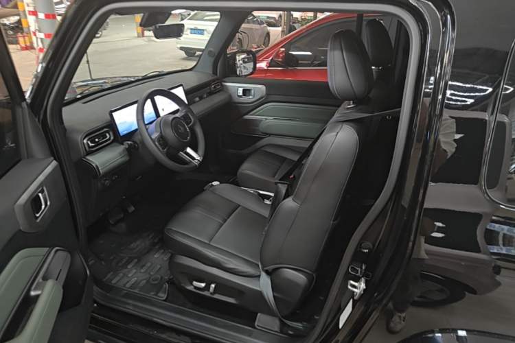 Used Baojun Spark 2023 Flagship Edition Left Front Seat