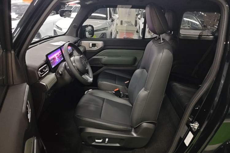 Used Baojun Spark 2023 Flagship Edition Left Front Seat