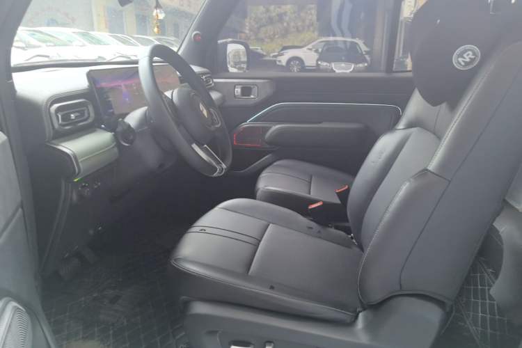 Used Baojun Spark 2023 Flagship Edition Left Front Seat