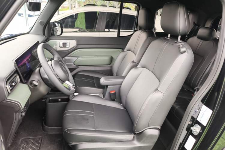 Used Baojun Spark 2023 Flagship Edition Left Front Seat