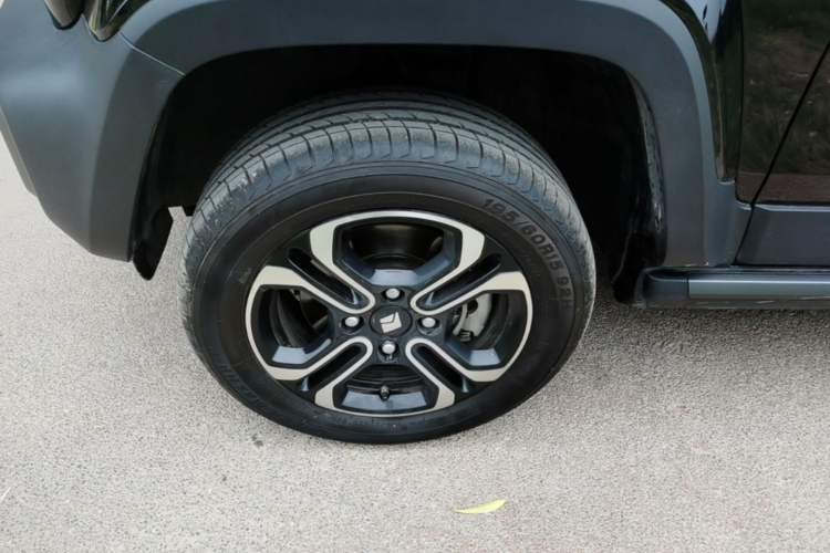 Used Baojun Spark 2023 Flagship Edition Left Front Wheel Hub