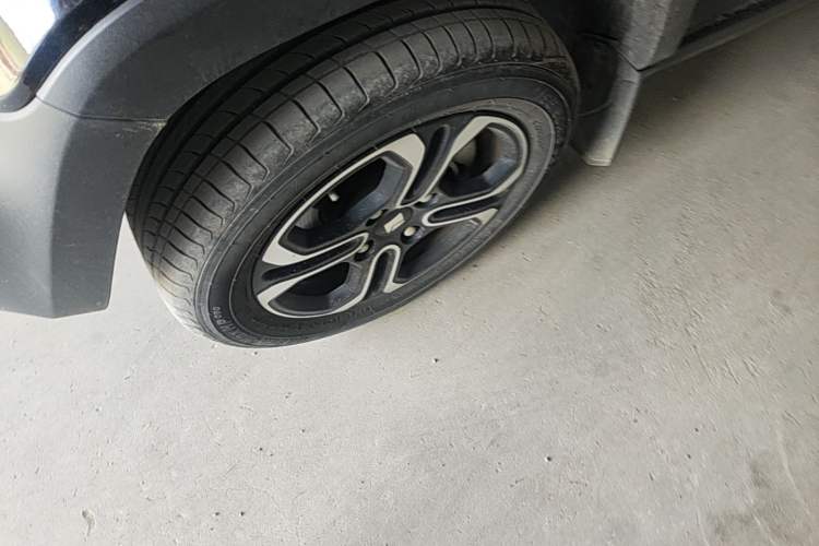 Used Baojun Spark 2023 Intelligent Premium Edition Left Front Wheel Hub