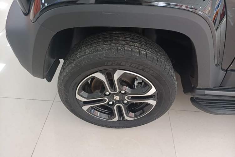Used Baojun Spark 2023 Flagship Edition Left Front Wheel Hub