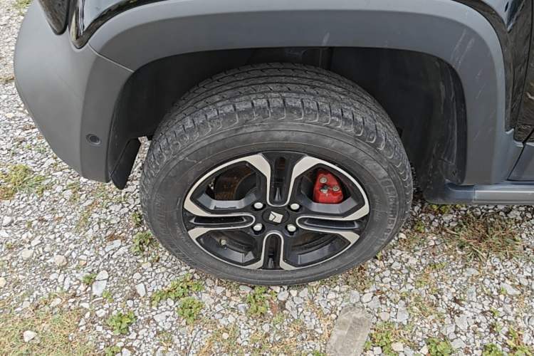 Used Baojun Spark 2023 Intelligent Premium Edition Left Front Wheel Hub