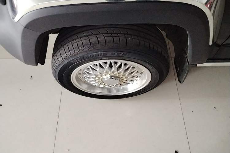 Used Baojun Spark 2023 Flagship Edition Left Front Wheel Hub