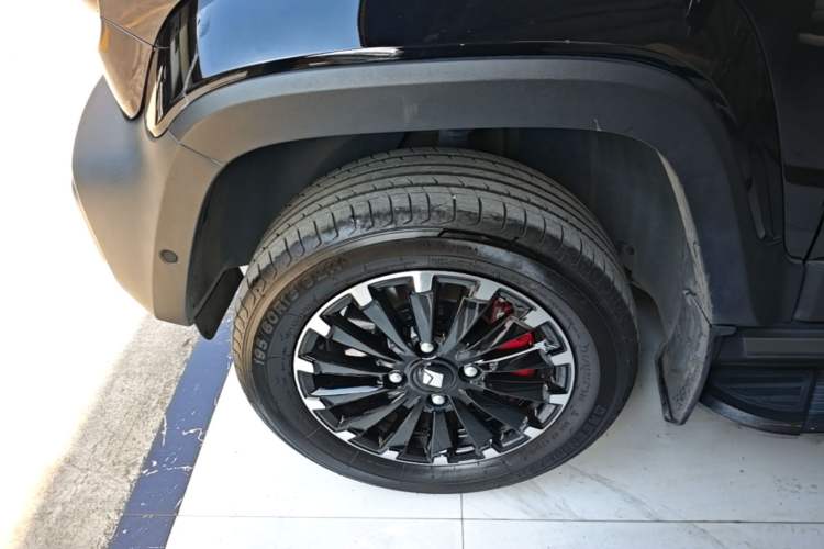 Used Baojun Spark 2023 Intelligent Premium Edition Left Front Wheel Hub