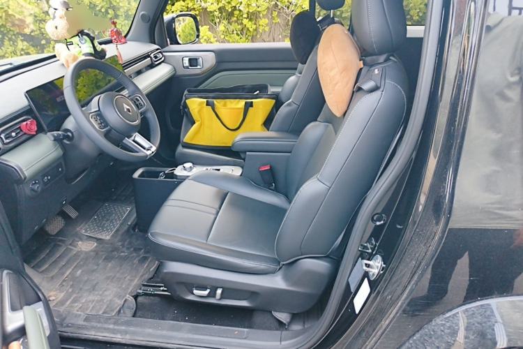 Used Baojun Spark 2023 Intelligent Premium Edition Left Rear Seat