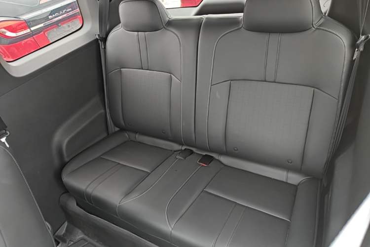 Used Baojun Spark 2023 Intelligent Premium Edition Left Rear Seat