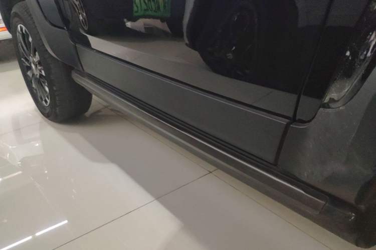 Used Baojun Spark 2023 Flagship Edition Left Side Sill