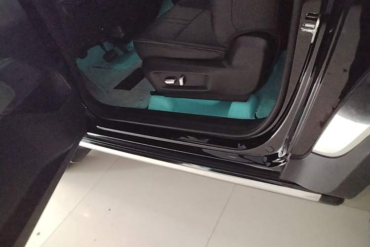 Used Baojun Spark 2023 Flagship Edition Left Side Sill
