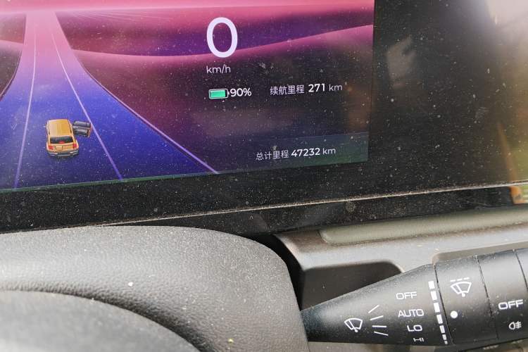 Used Baojun Spark 2023 Flagship Edition Odometer Close Up