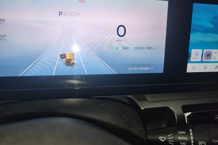 Used Baojun Spark 2023 Flagship Edition Odometer Close Up