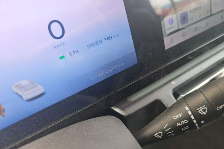 Used Baojun Spark 2023 Intelligent Premium Edition Odometer Close Up