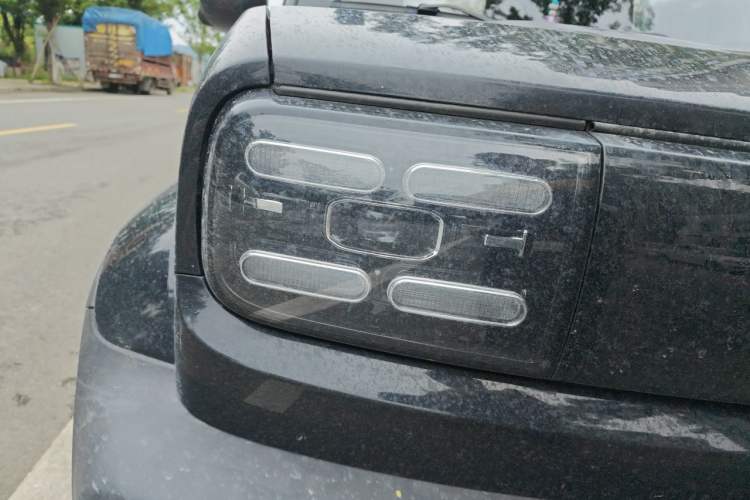 Used Baojun Spark 2023 Flagship Edition Right Front Headlight