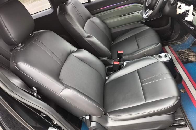 Used Baojun Spark 2023 Flagship Edition Right Front Seat