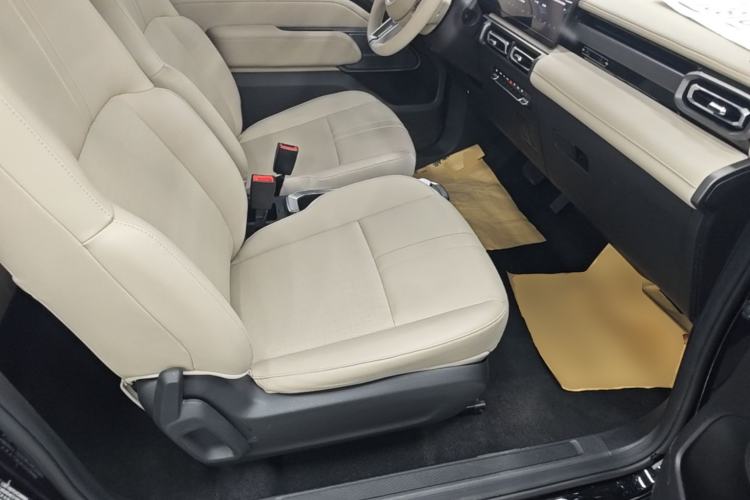 Used Baojun Spark 2023 Flagship Edition Right Front Seat