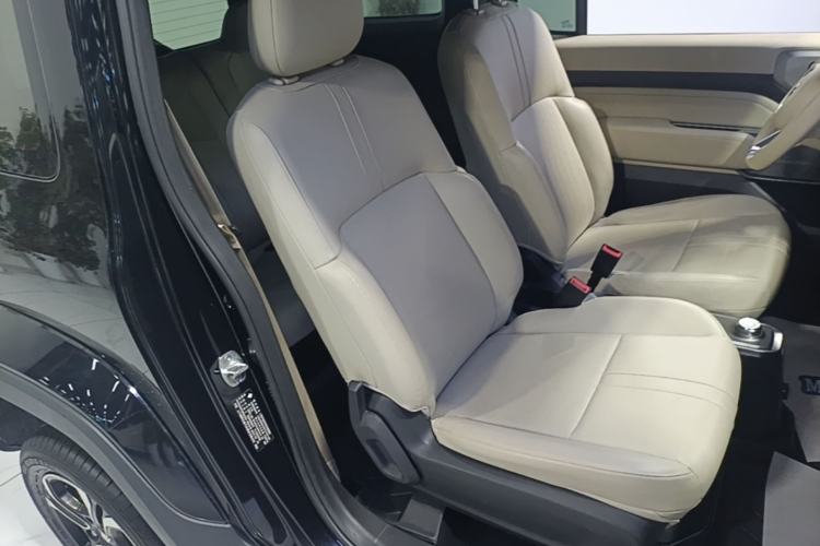 Used Baojun Spark 2023 Flagship Edition Right Front Seat