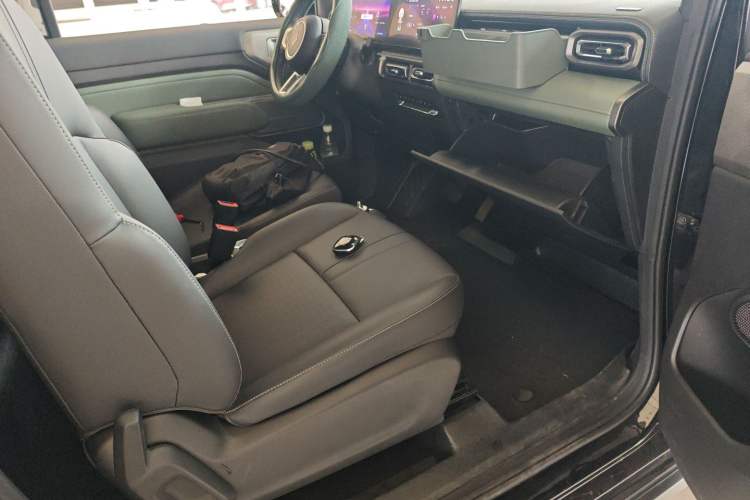 Used Baojun Spark 2023 Flagship Edition Right Front Seat