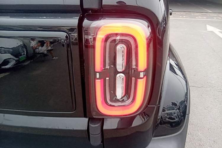 Used Baojun Spark 2023 Intelligent Premium Edition Right Rear Taillight