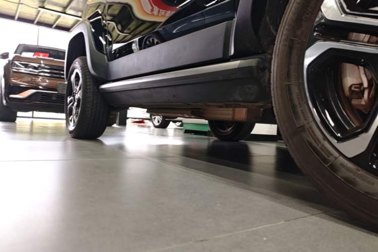 Used Baojun Spark 2023 Flagship Edition Right Side Sill