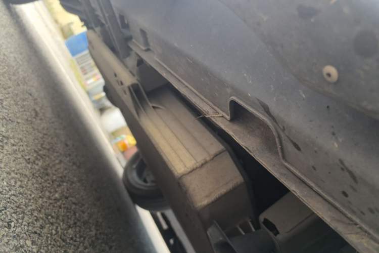 Used Baojun Spark 2023 Flagship Edition Right Side Sill