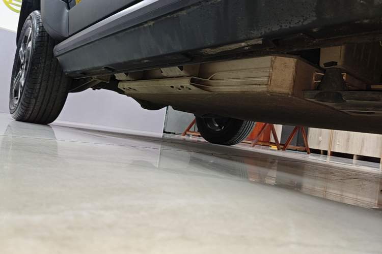 Used Baojun Spark 2023 Flagship Edition Right Side Sill