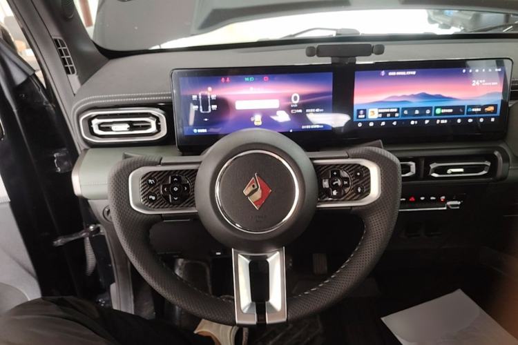 Used Baojun Spark 2023 Intelligent Premium Edition Steering Wheel