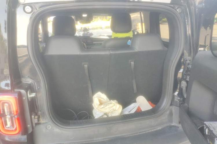 Used Baojun Spark 2023 Intelligent Premium Edition Trunk