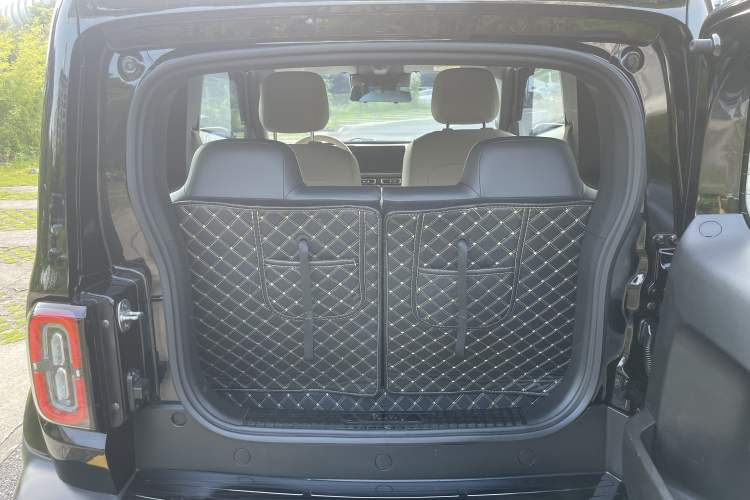 Used Baojun Spark 2023 Intelligent Premium Edition Trunk