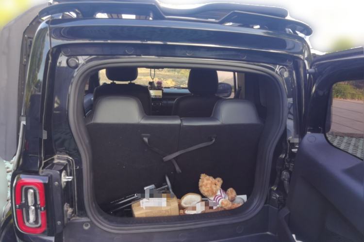 Used Baojun Spark 2023 Flagship Edition Trunk