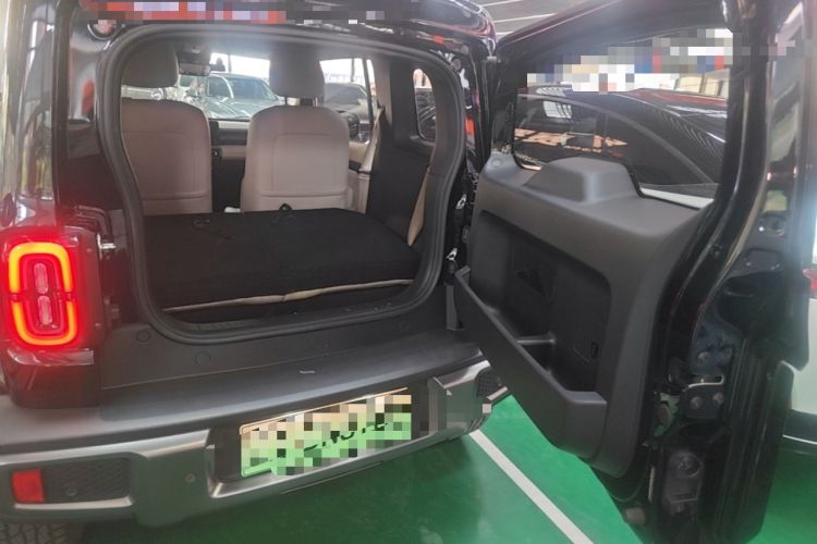 Used Baojun Spark 2023 Flagship Edition Trunk