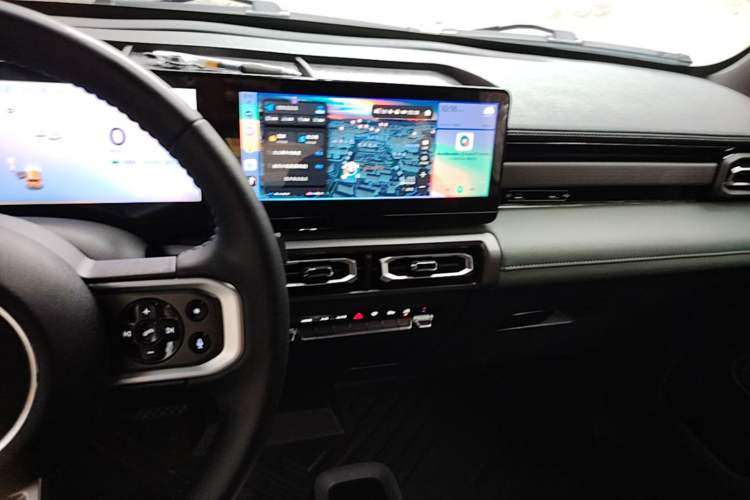 Used Baojun Spark 2023 Intelligent Premium Edition Audio And AC Panel