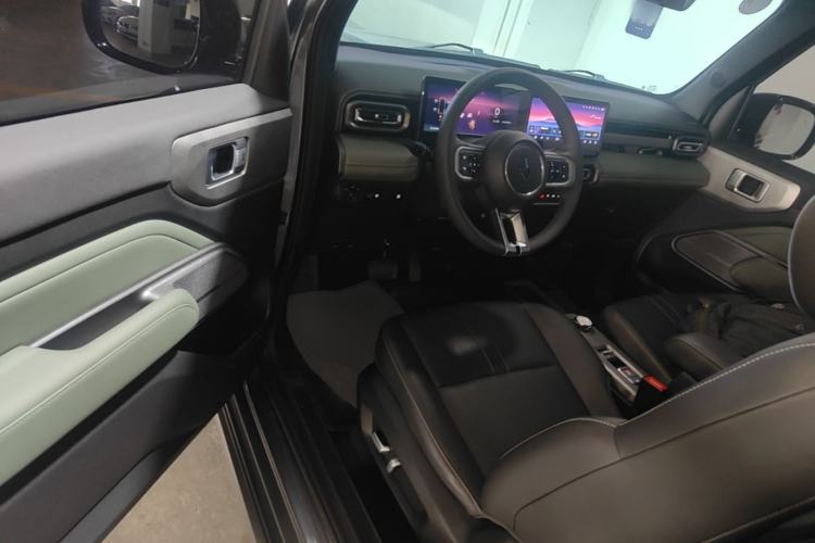 Used Baojun Spark 2023 Intelligent Premium Edition Driver Seat