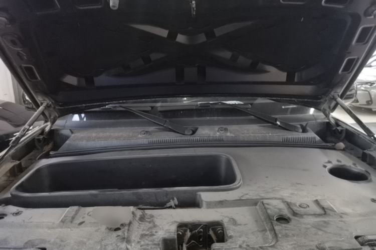 Used Baojun Spark 2023 Intelligent Premium Edition Engine Bay