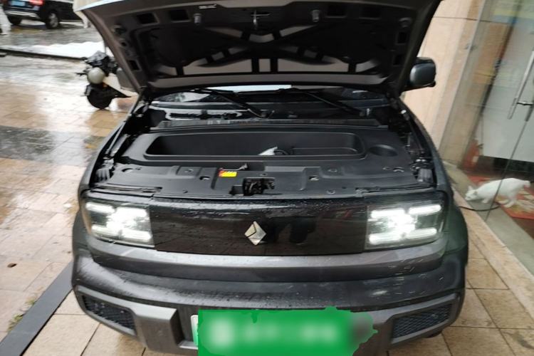 Used Baojun Spark 2023 Intelligent Premium Edition Engine Bay