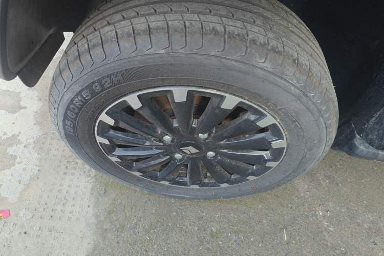 Used Baojun Spark 2023 Flagship Edition Exterior 4