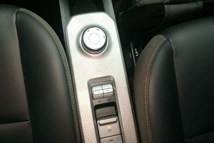 Used Baojun Spark 2023 Flagship Edition Gear Lever