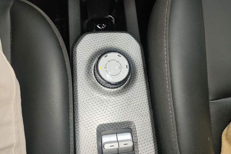 Used Baojun Spark 2023 Flagship Edition Gear Lever